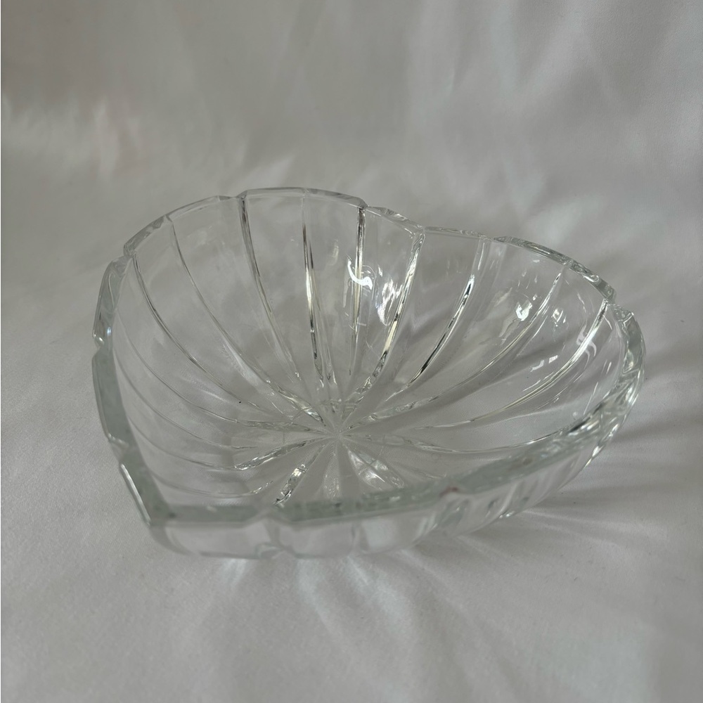 Mikasa Crystal Heart Dish